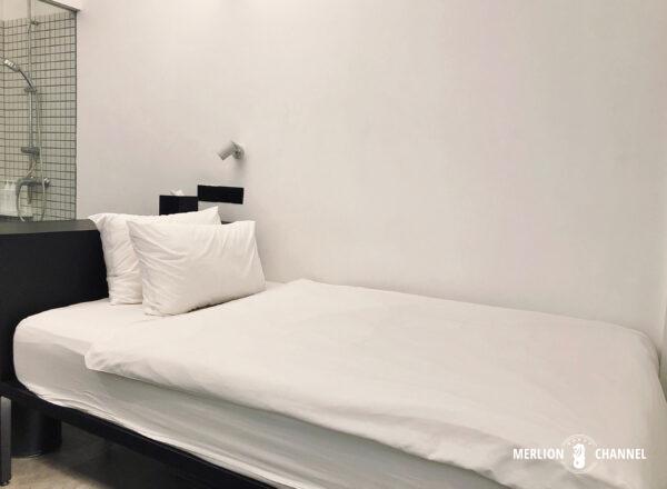「ホテル・モノ（Hotel Mono）」のベッド