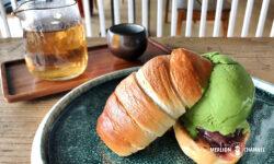 「Hvala(ファーラ)」抹茶あずきパン