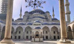 イスタンブールを代表する観光スポット「ブルーモスク(Blue Mosque)」