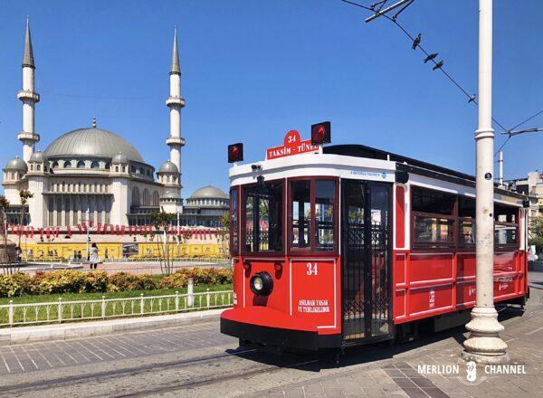 イスタンブール新市街の「タクシム広場（Taksim Square）」