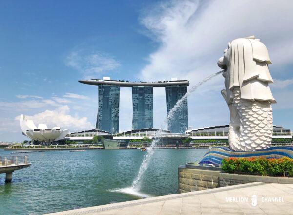 シンガポールを象徴する景色：マーライオンとマリーナベイサンズ