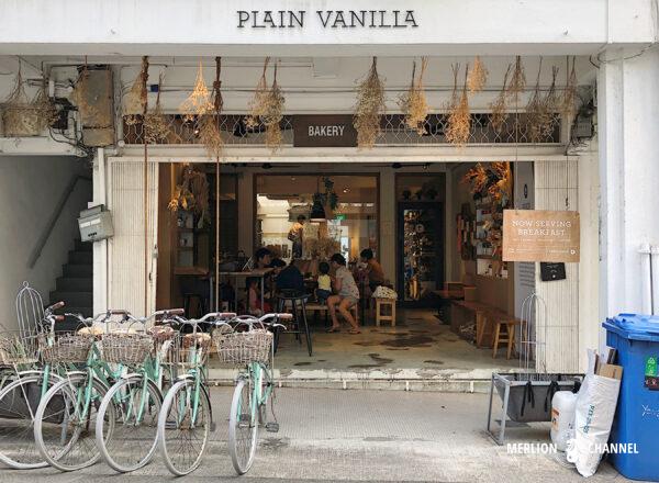 「プレーンバニラ(Plain Vanilla)」チョンバル店の外観